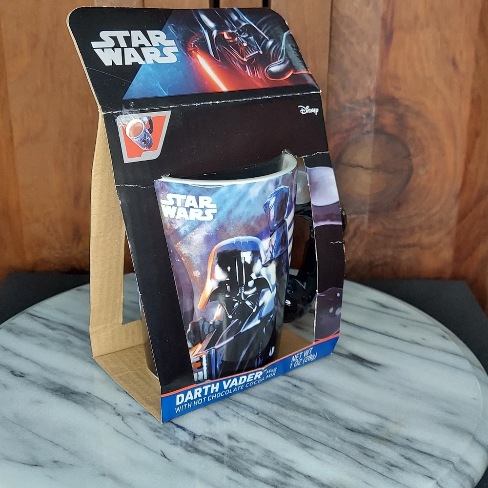Darth Mug - Picture 5 of 7